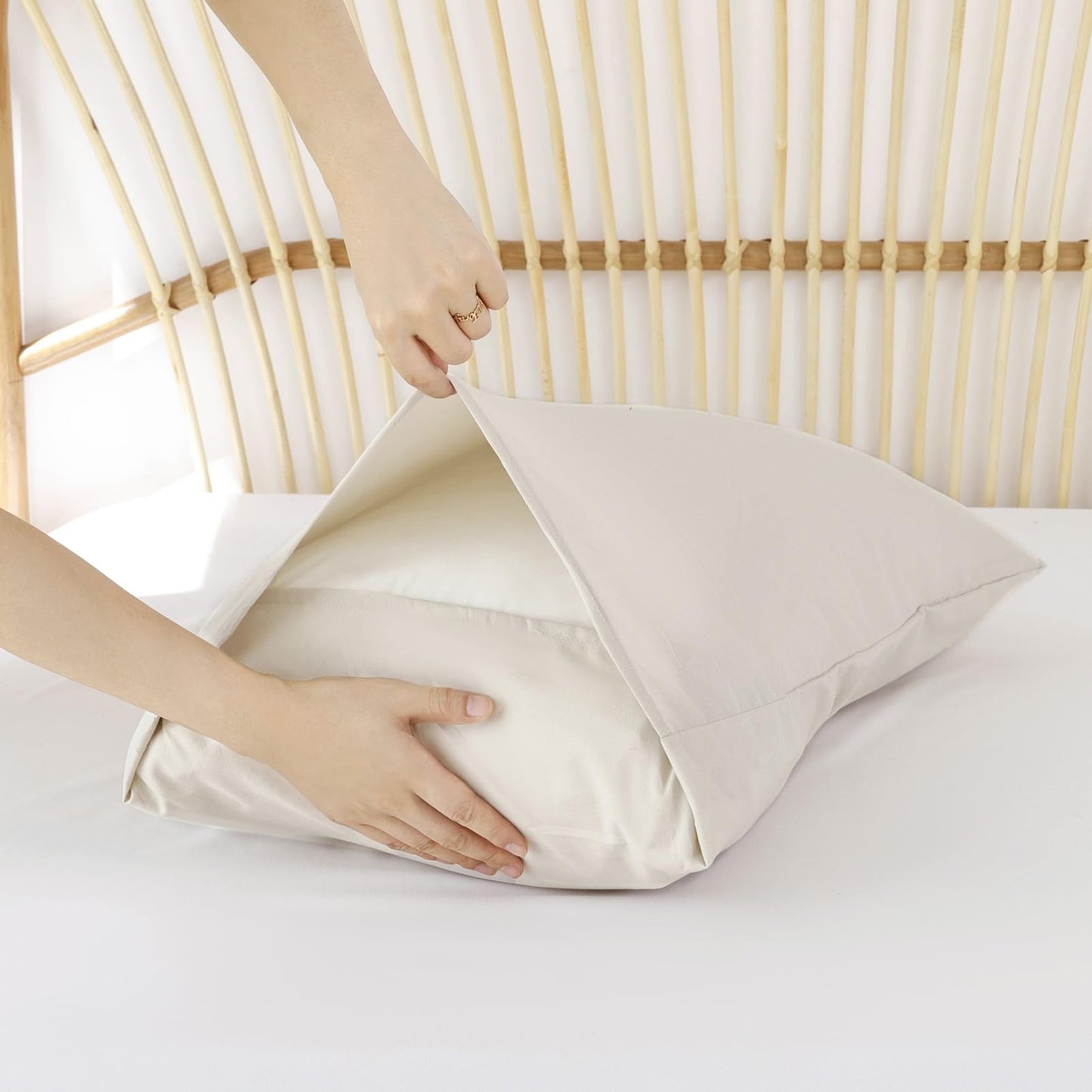 Soft All-Season Comforter Bedding Set