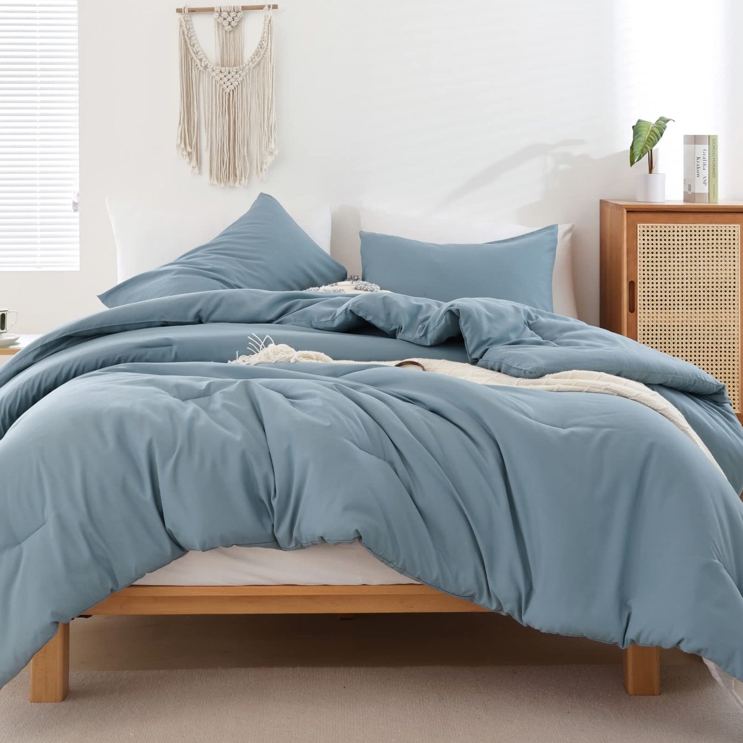 Soft All-Season Comforter Bedding Set