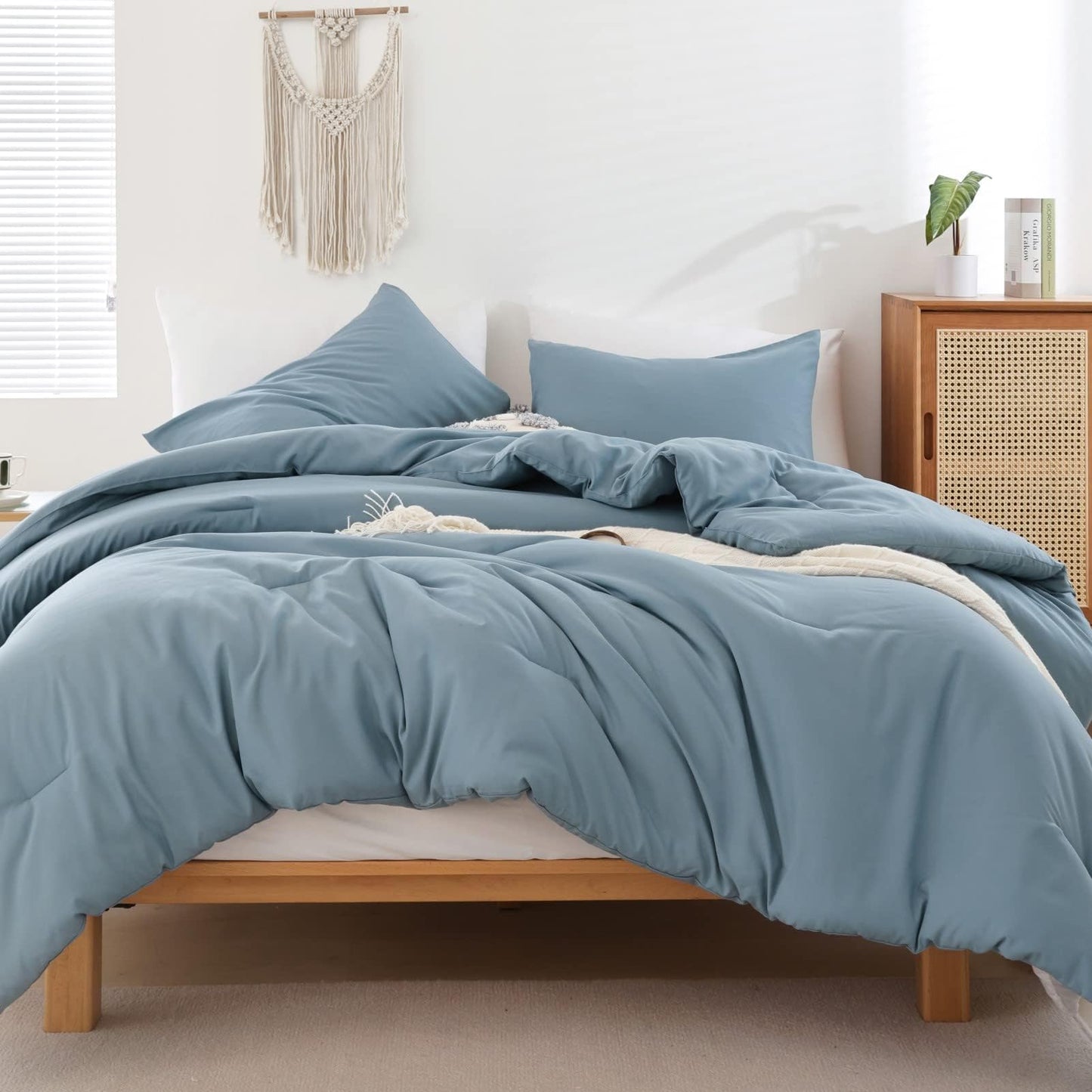 Soft All-Season Comforter Bedding Set