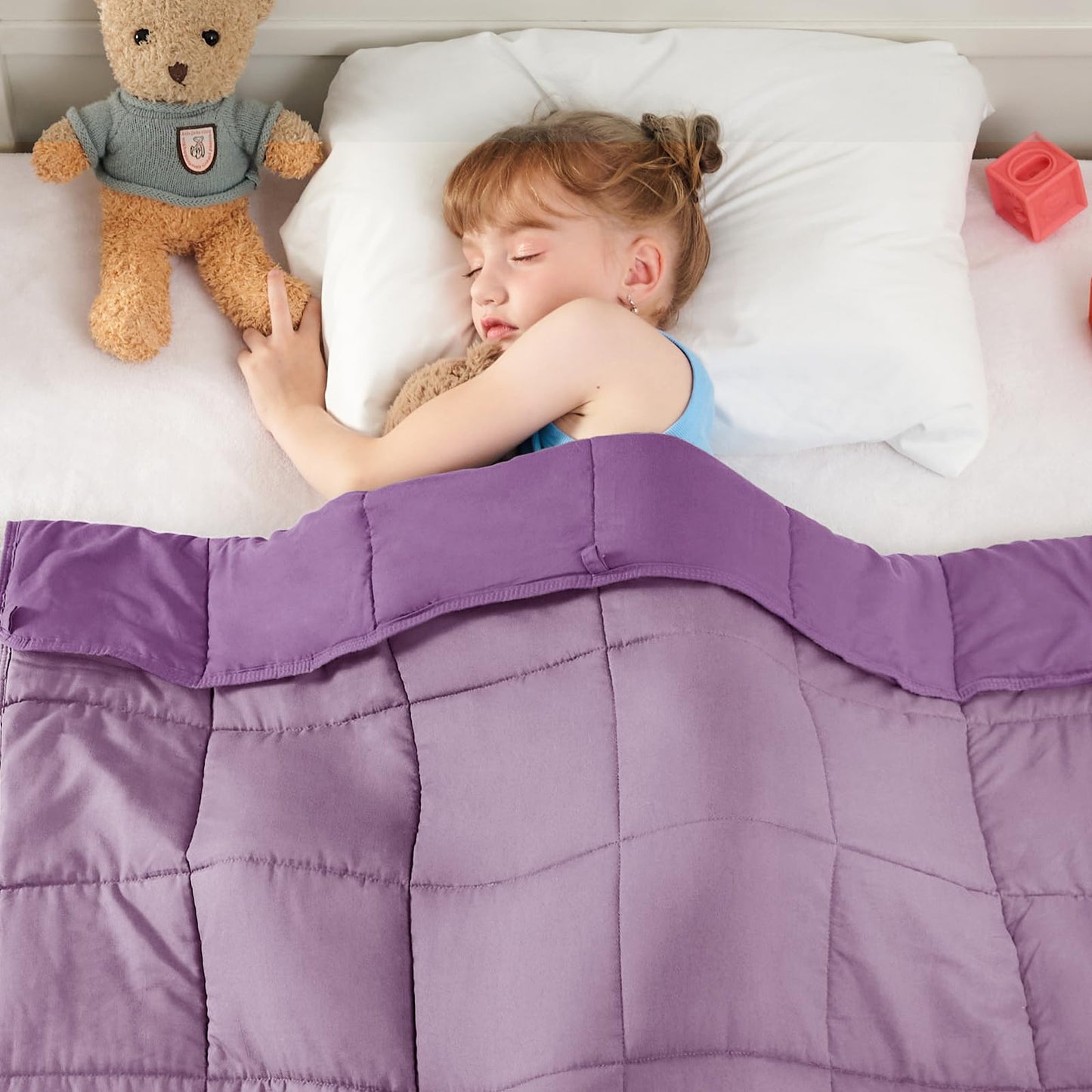 Breathable Cooling Weighted Blanket for All Seasons