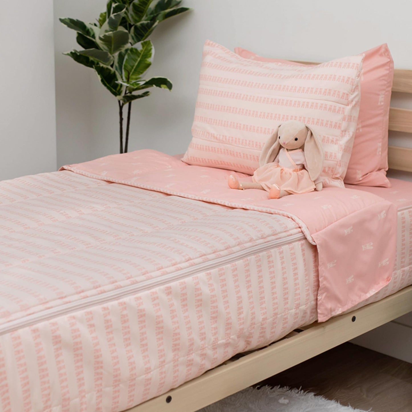 Kids Zipper Bedding Set with Comforter & Pillowcase