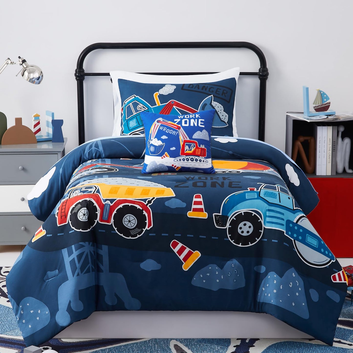 Glow-in-the-Dark Space Comforter Bedding Set