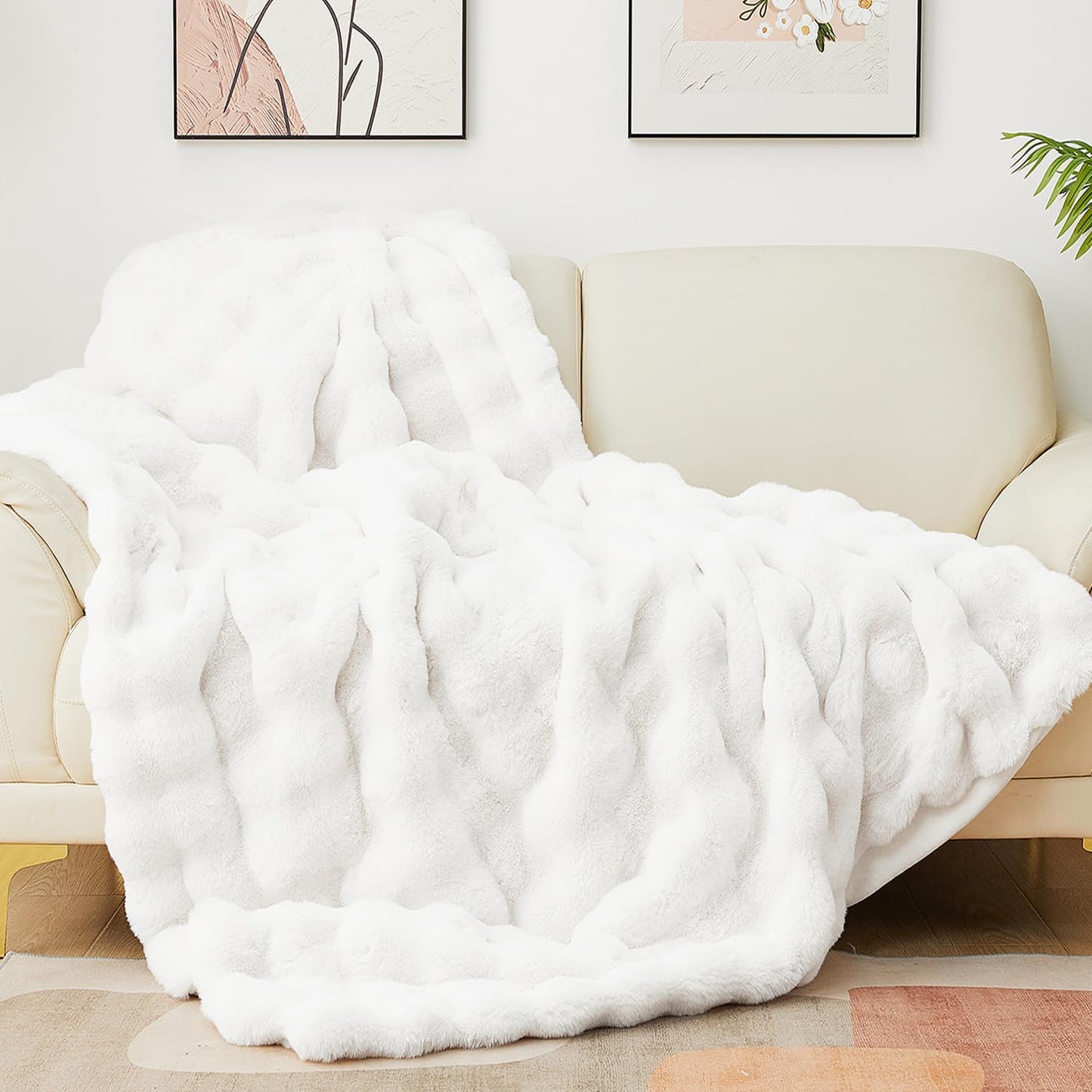 Luxury Faux Fur Bubble Blanket for Bed & Couch