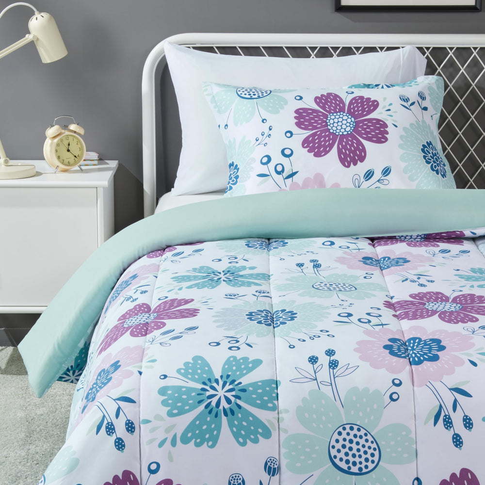 Microfiber Comforter and Pillow Sham Set