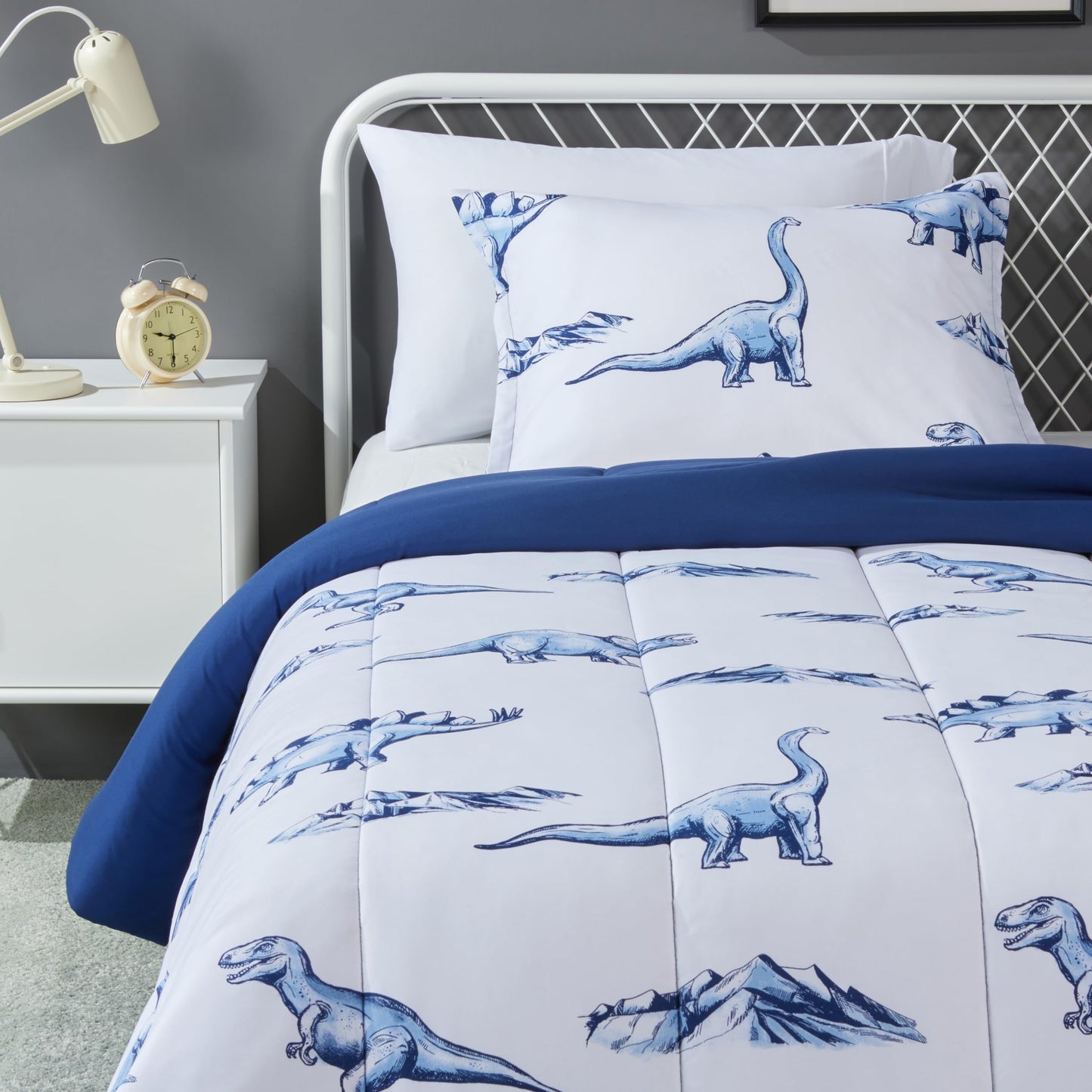 Microfiber Comforter and Pillow Sham Set