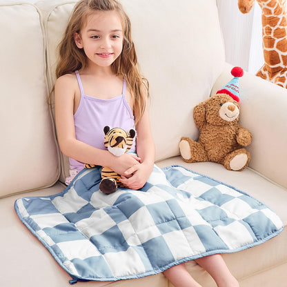 Breathable Cooling Weighted Blanket for All Seasons