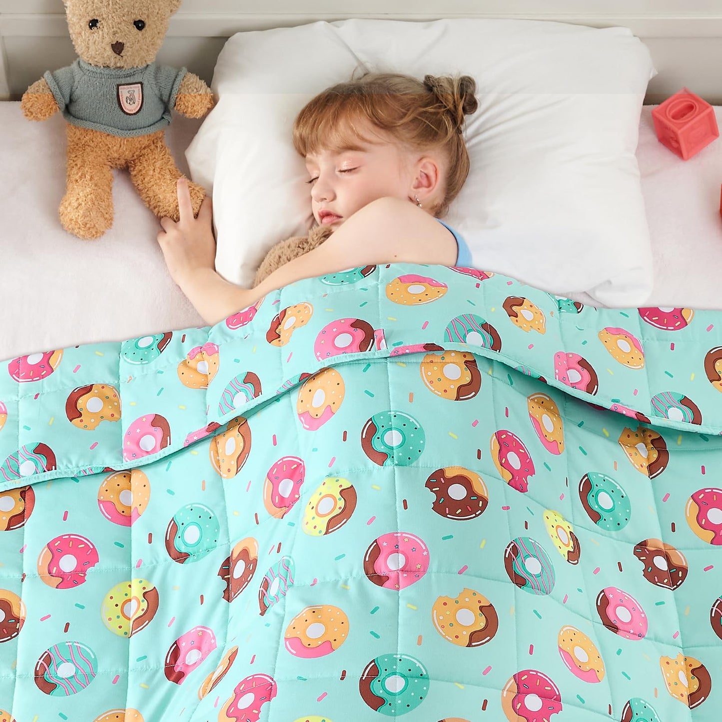 Breathable Cooling Weighted Blanket for All Seasons